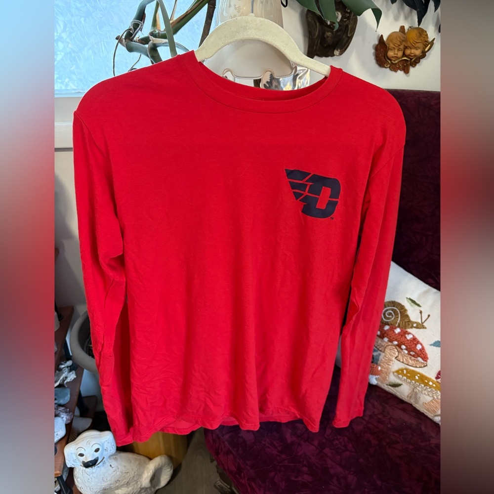UNIVERSITY OF DAYTON USA LONG SLEEVE SHIRT